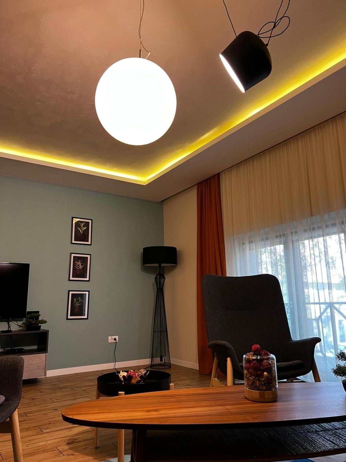 Apartman Donner Centar II ซูโบติกา ภายนอก รูปภาพ