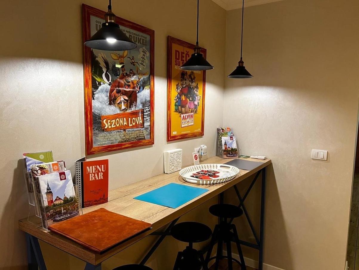 Apartman Donner Centar II ซูโบติกา ภายนอก รูปภาพ