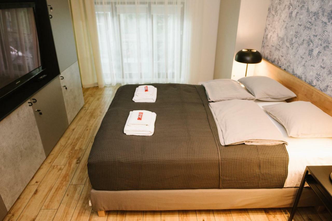 Apartman Donner Centar II ซูโบติกา ภายนอก รูปภาพ