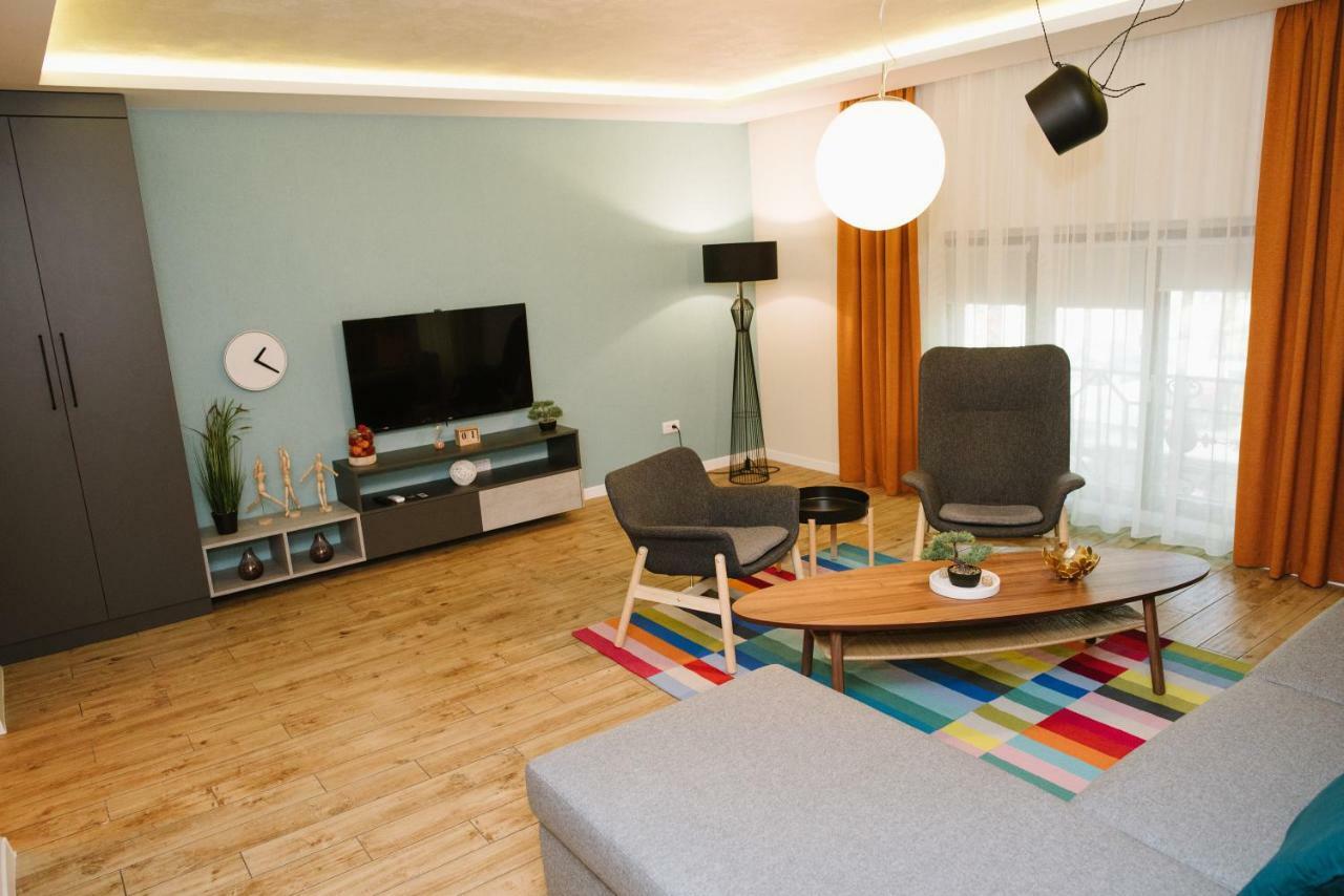 Apartman Donner Centar II ซูโบติกา ภายนอก รูปภาพ